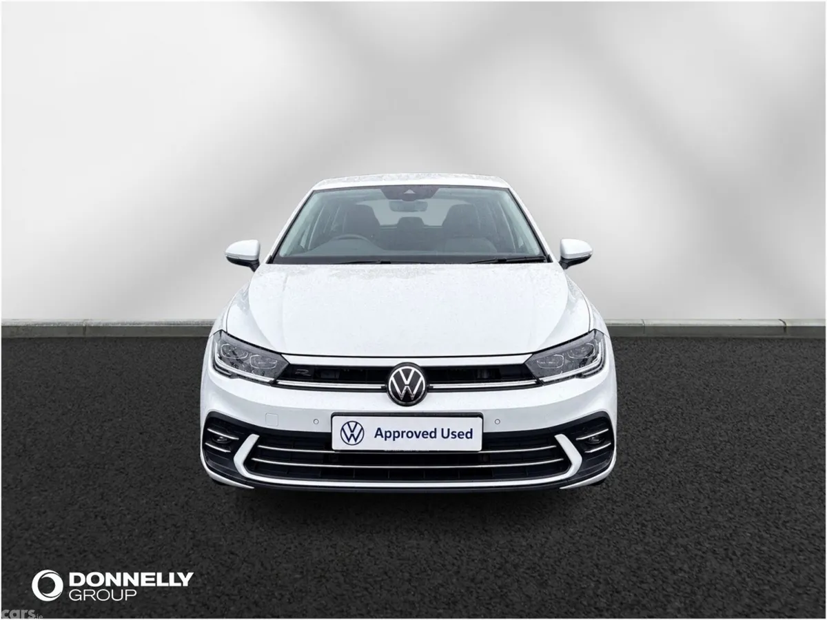 Volkswagen Polo Hatchback, Petrol, 2022, White