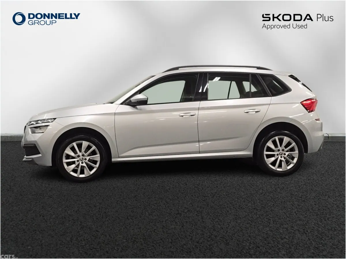 Skoda Kamiq Hatchback, Petrol, 2023, Silver