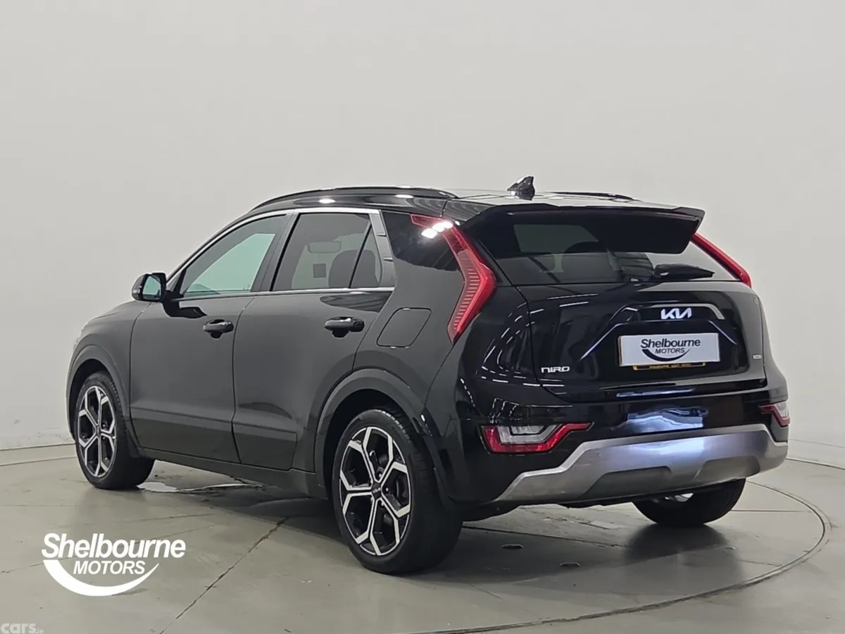 Kia Niro Estate, Petrol Hybrid, 2023, Black