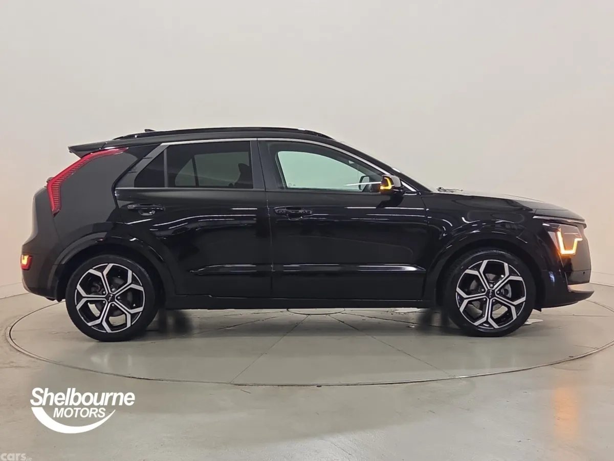 Kia Niro Estate, Petrol Hybrid, 2023, Black