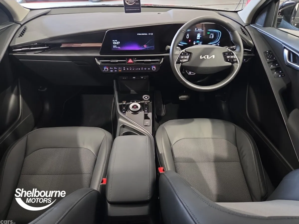 Kia Niro Estate, Petrol Hybrid, 2023, Black