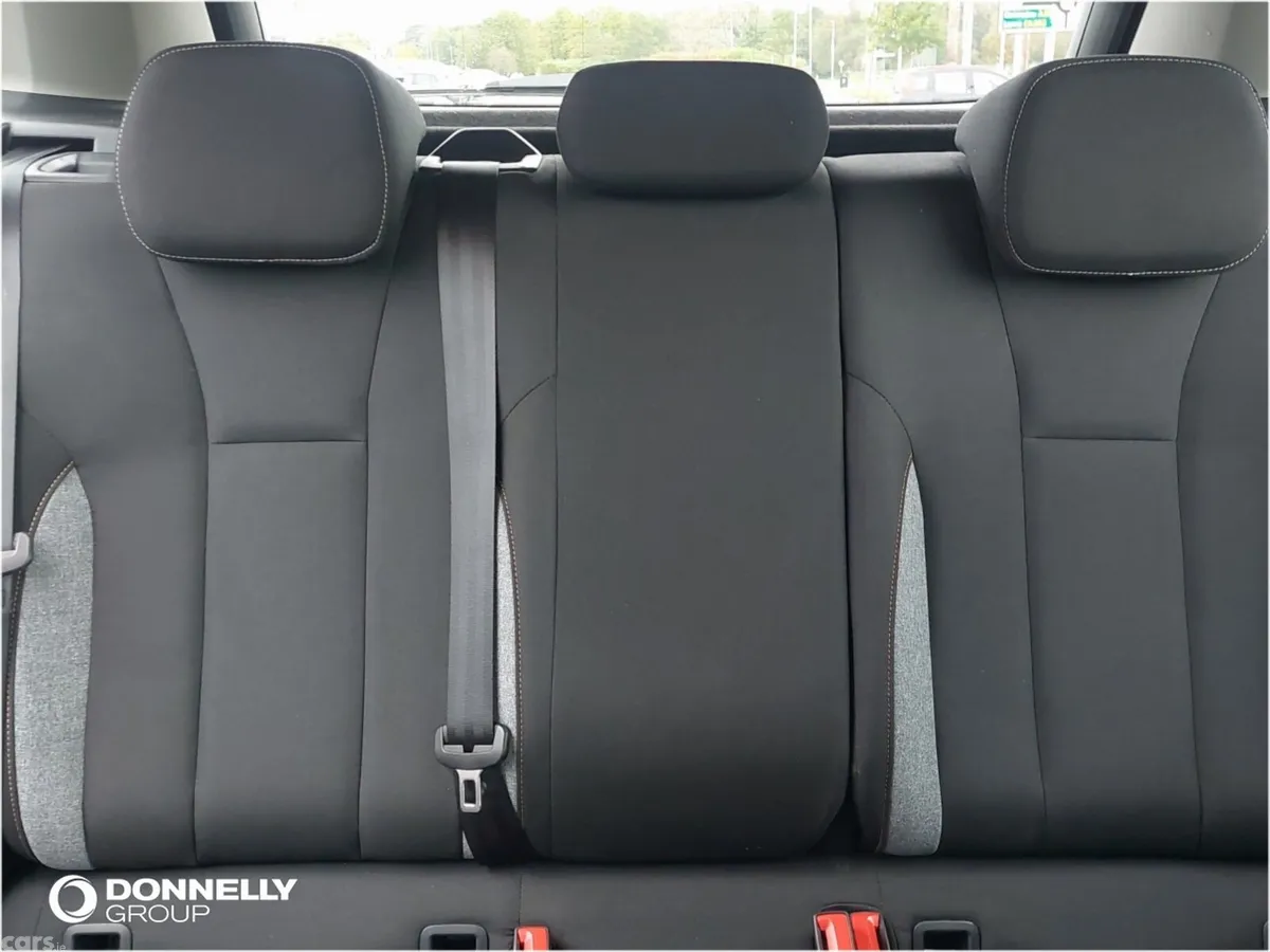 Skoda Kamiq Hatchback, Petrol, 2025, White