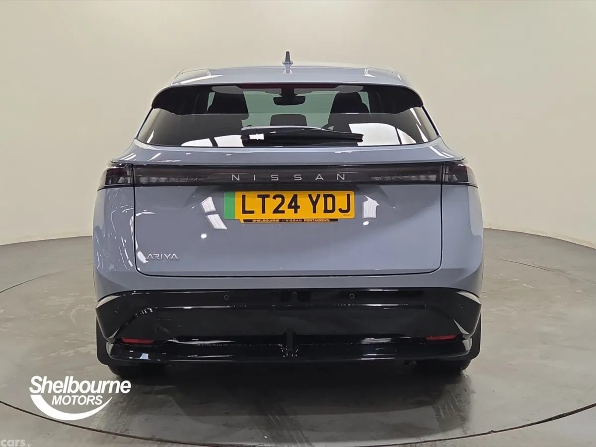 Nissan Ariya Hatchback, Electric, 2024, Grey