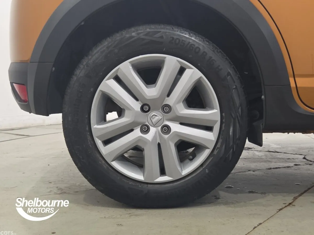 Dacia Sandero Stepway Hatchback, Petrol, 2023, Orange