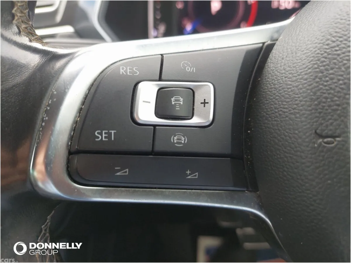 Volkswagen Tiguan Estate, Diesel, 2019, Black