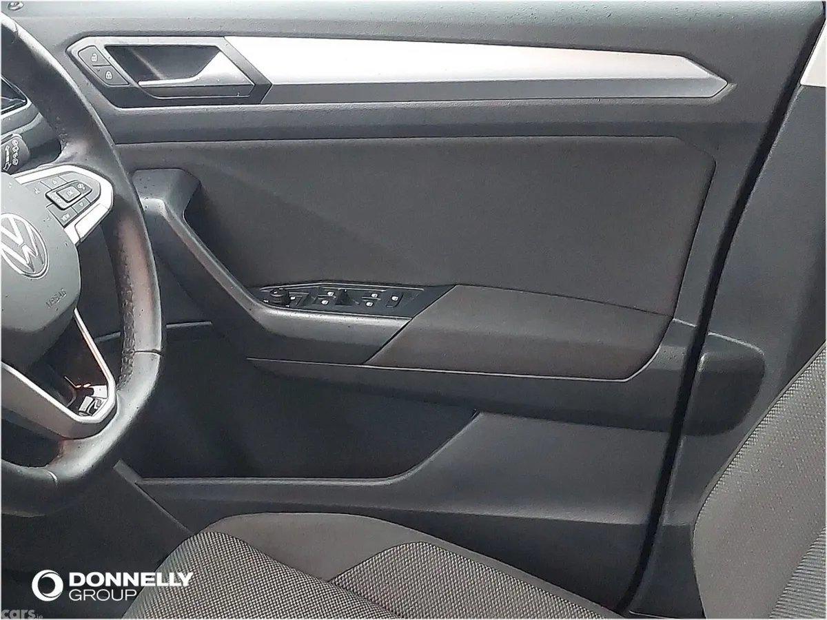 Volkswagen T-Roc Hatchback, Petrol, 2025, Black