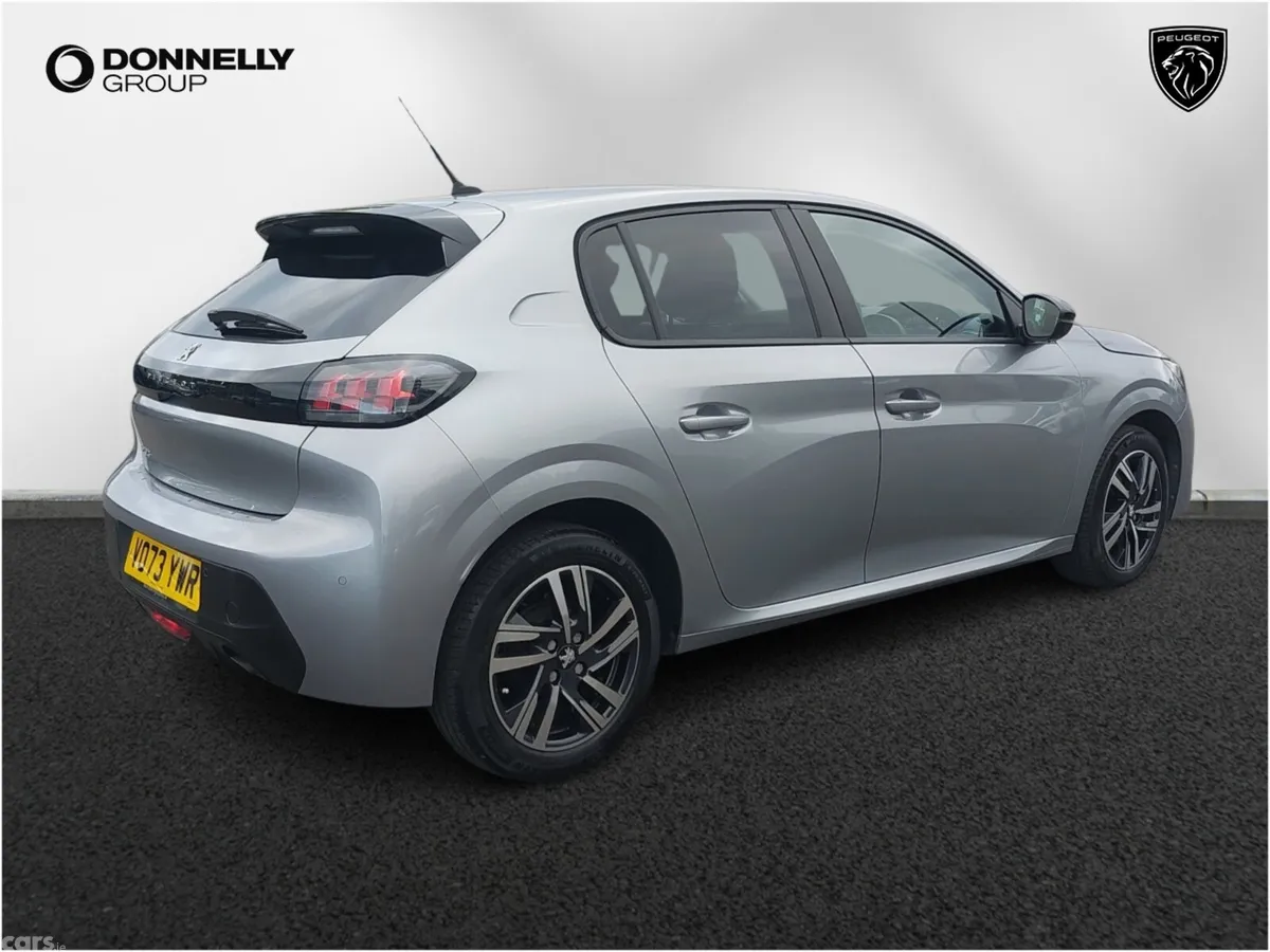Peugeot 208 Hatchback, Petrol, 2023, Grey