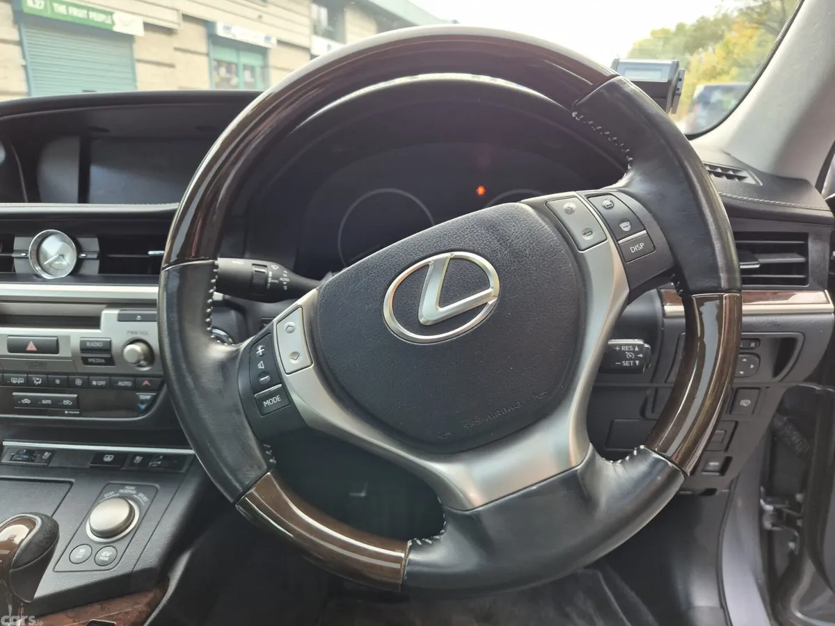 Lexus ES Saloon, Petrol Hybrid, 2015, Grey