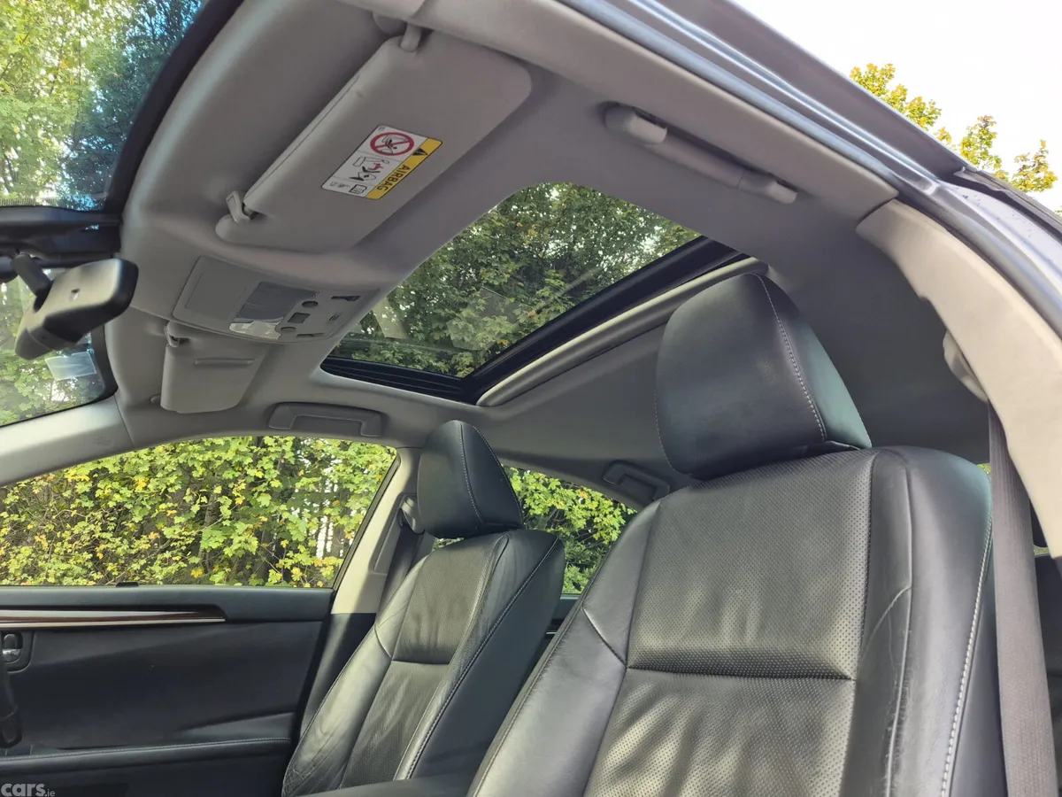 Lexus ES Saloon, Petrol Hybrid, 2015, Grey