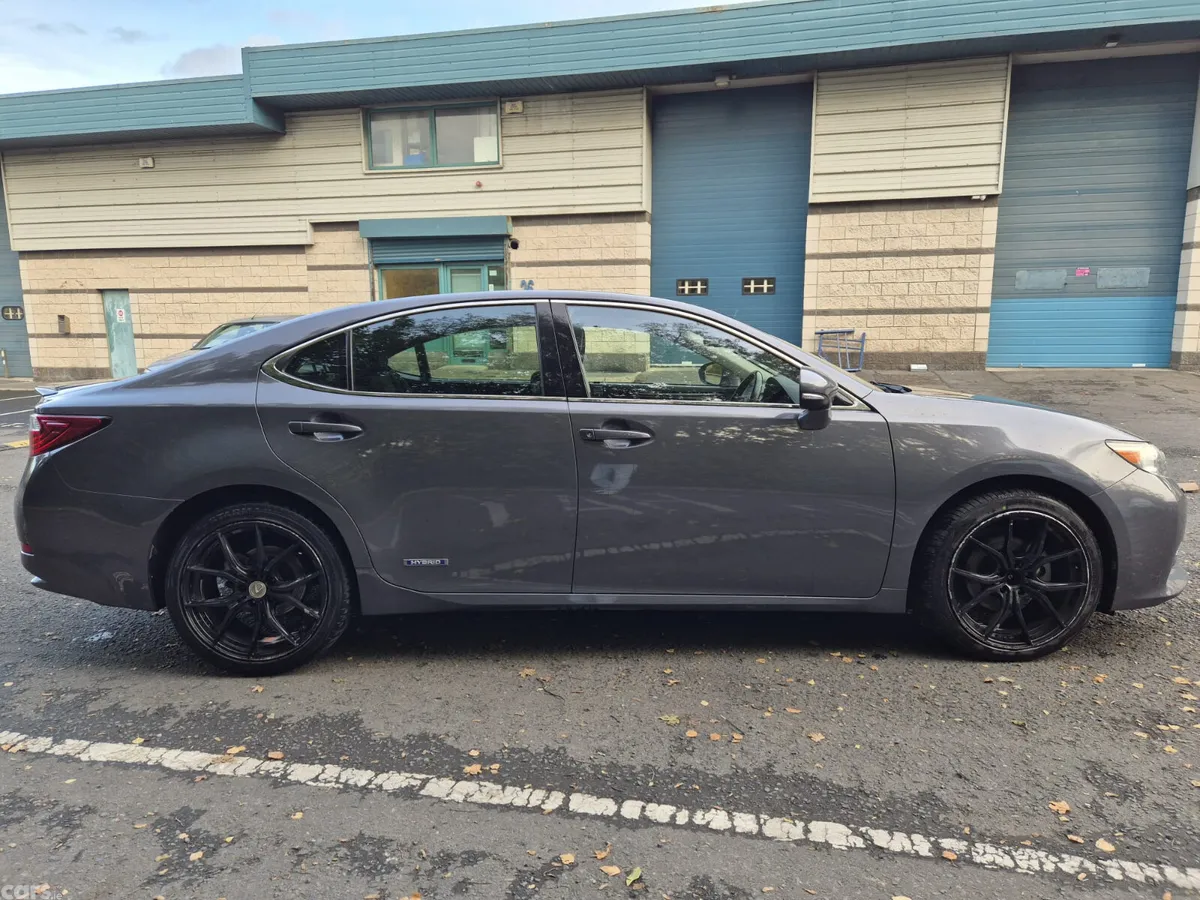 Lexus ES Saloon, Petrol Hybrid, 2015, Grey