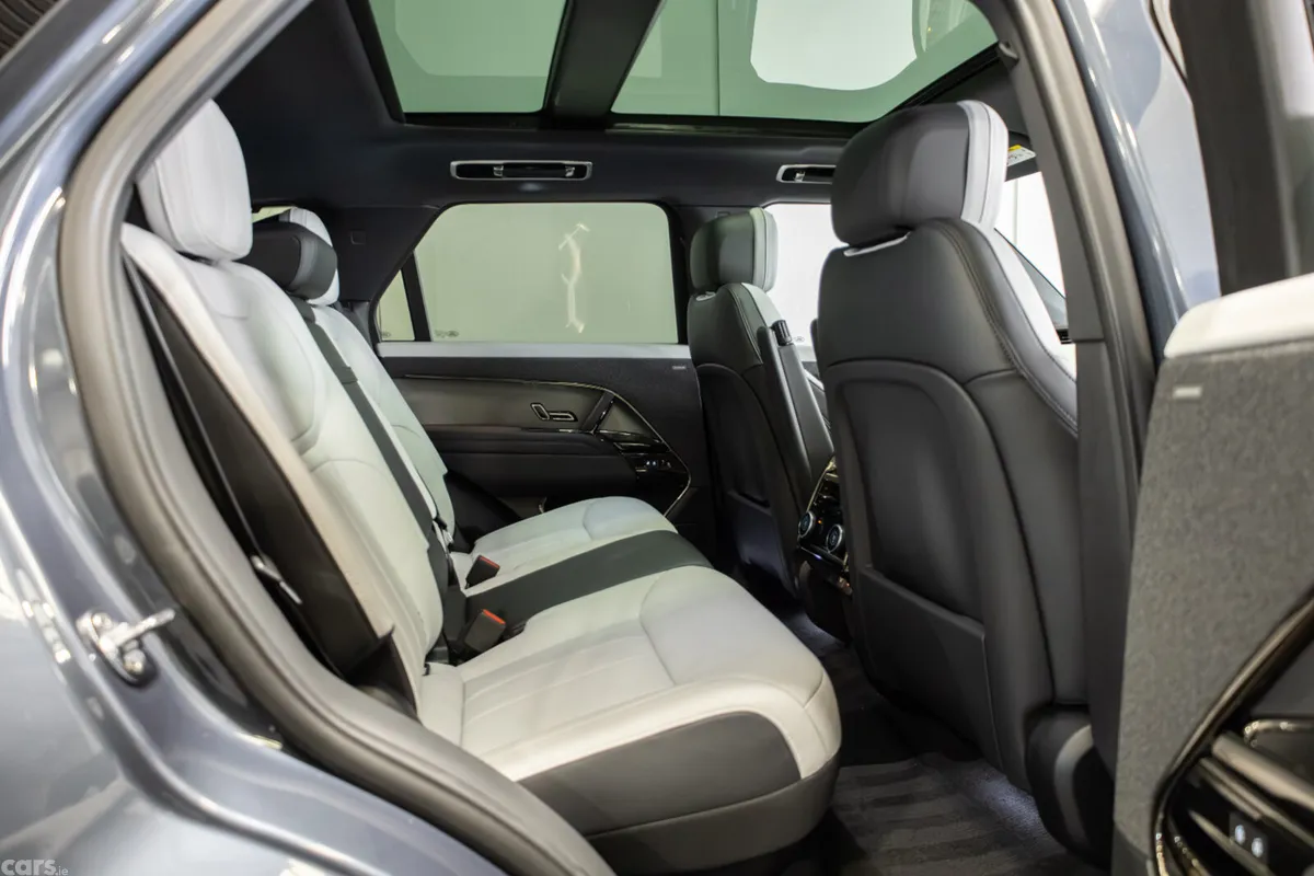 Land Rover Range Rover Sport SUV, Petrol Plug-in Hybrid, 2025, Blue