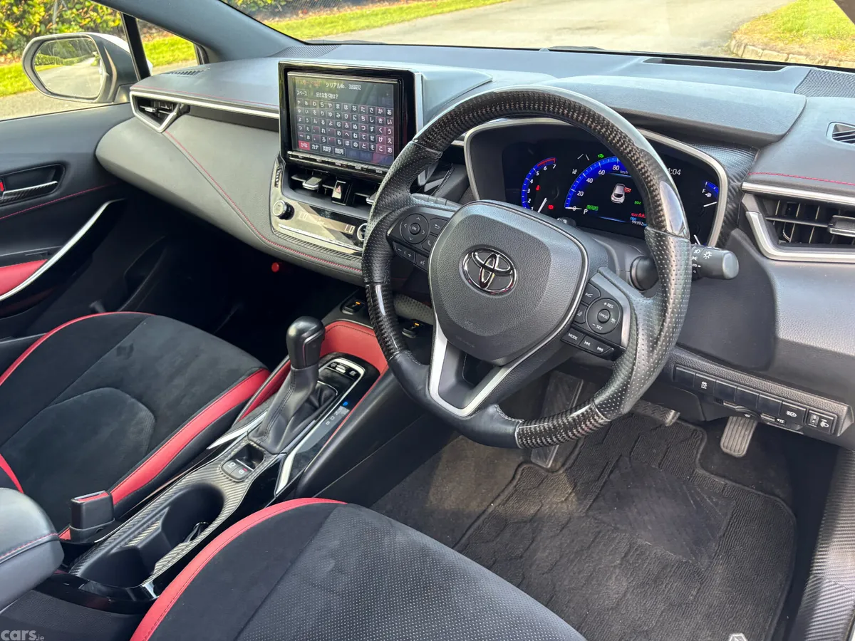 Toyota Corolla Hatchback, Petrol Hybrid, 2018, White