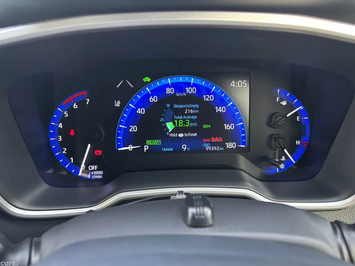 Toyota Corolla Hatchback, Petrol Hybrid, 2018, White
