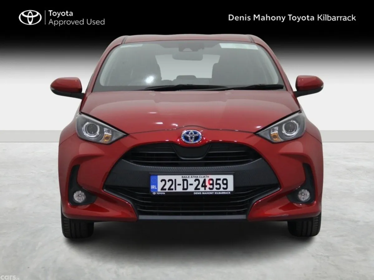 Toyota Yaris Hatchback, Petrol Hybrid, 2022, Red