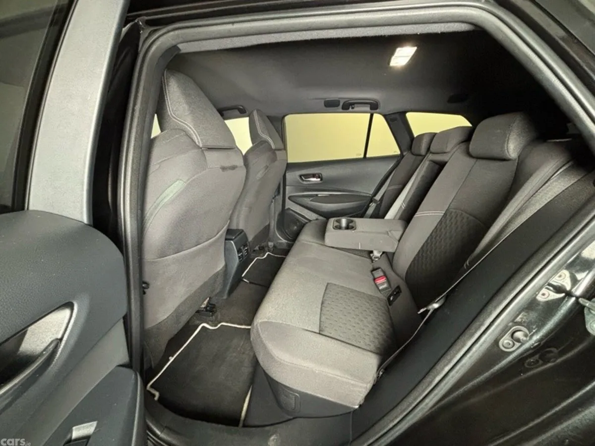 Toyota Corolla Estate, Petrol Hybrid, 2025, Black