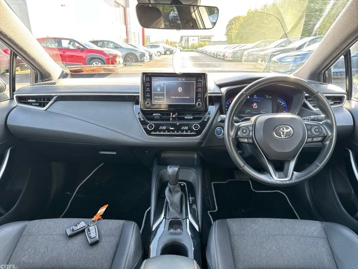 Toyota Corolla Hatchback, Petrol Hybrid, 2022, Silver