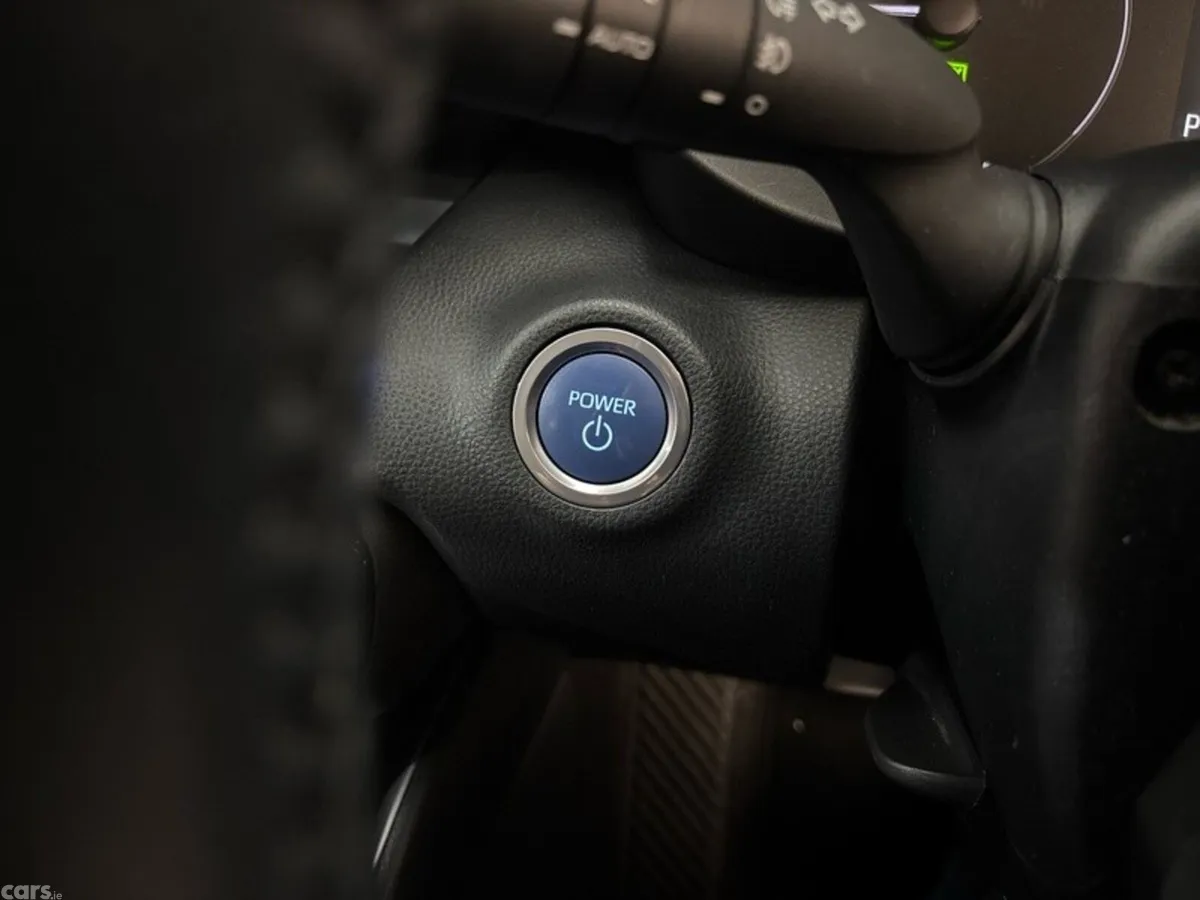 Toyota Yaris Hatchback, Petrol Hybrid, 2022, Red
