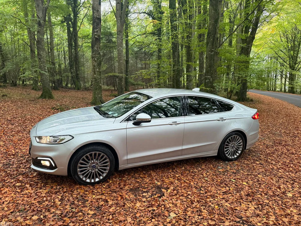 Ford Mondeo Hatchback, Diesel, 2021, Grey
