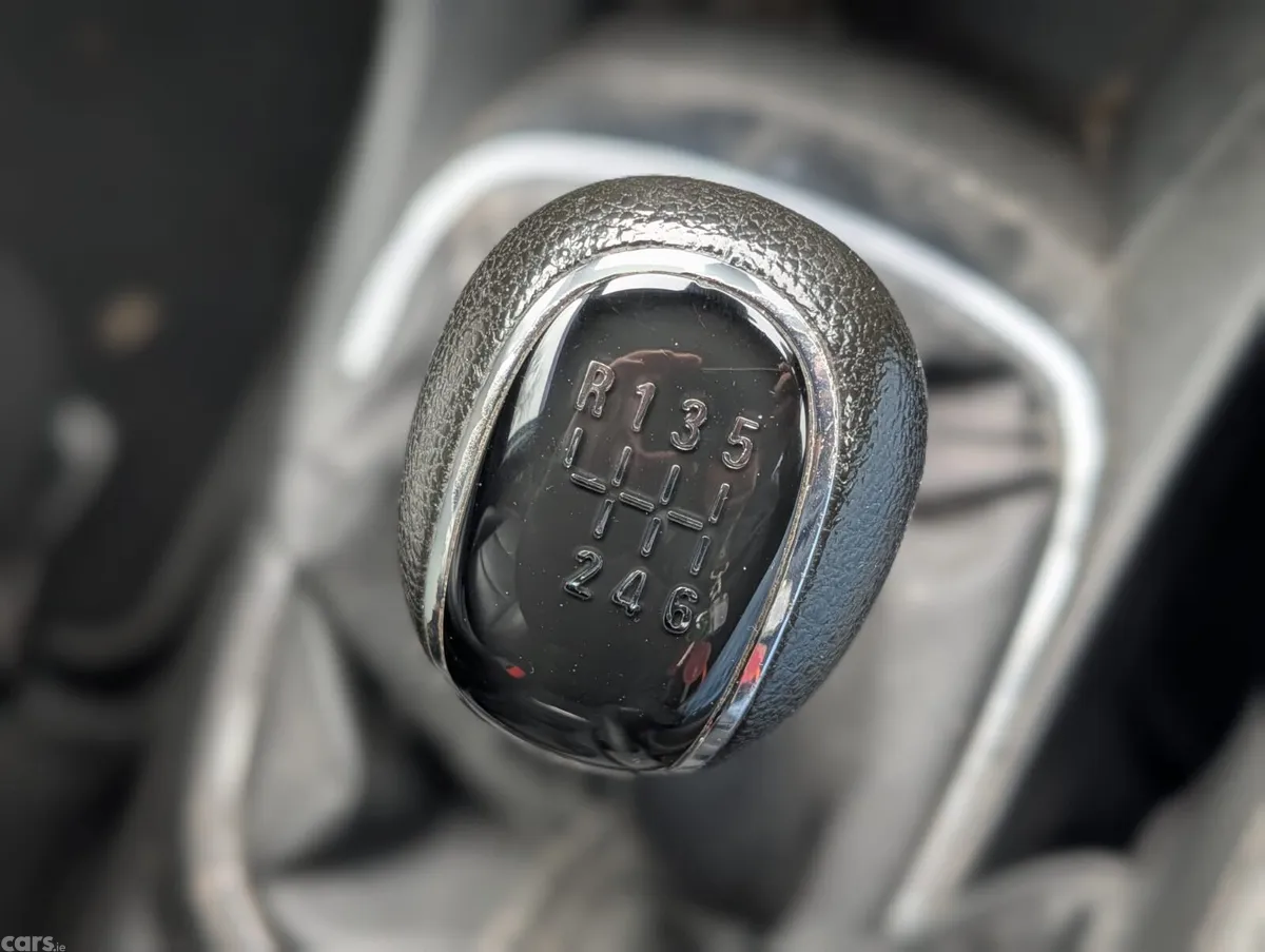 Vauxhall Mokka Hatchback, Diesel, 2013, Black