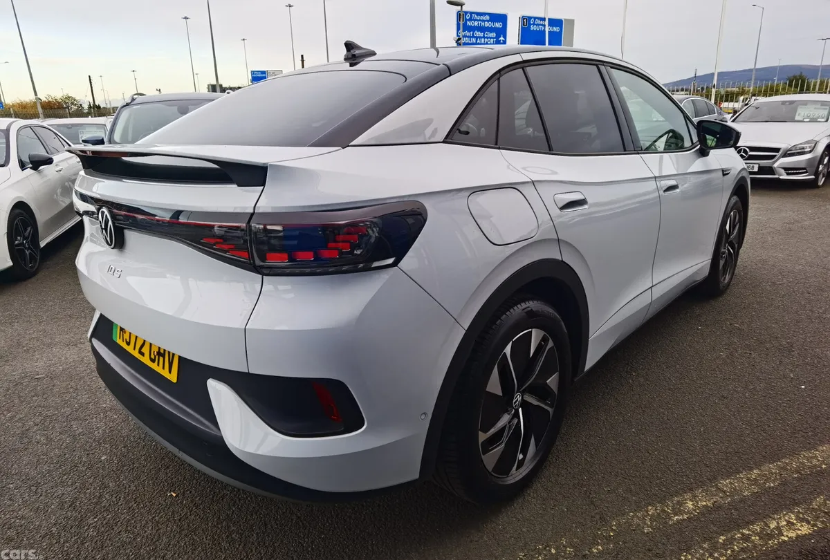 Volkswagen ID.5 SUV, Electric, 2022, White