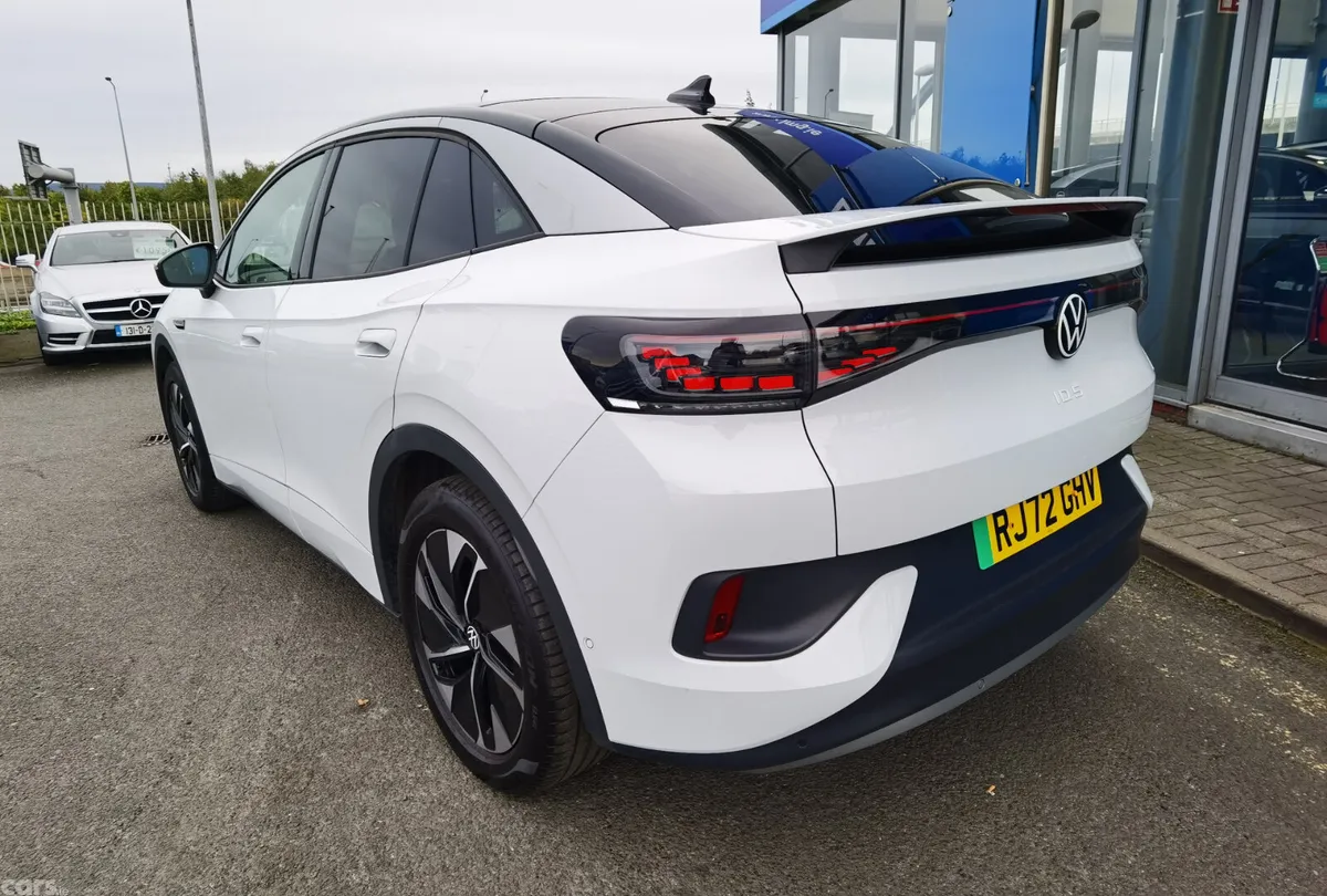 Volkswagen ID.5 SUV, Electric, 2022, White