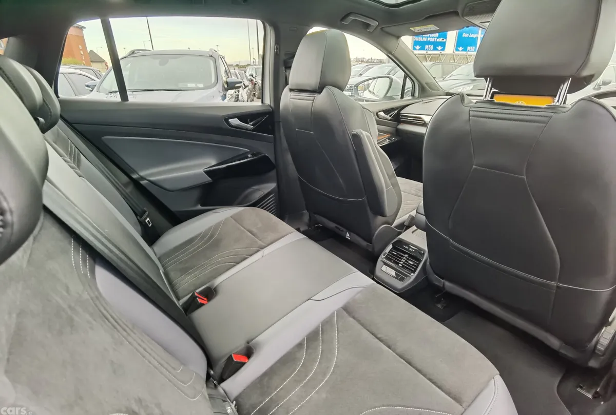 Volkswagen ID.5 SUV, Electric, 2022, White