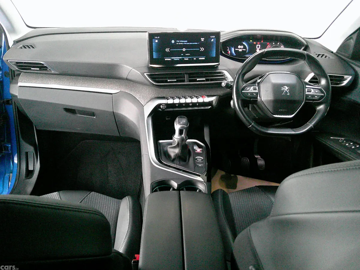 Peugeot 3008 SUV, Diesel, 2021, Blue