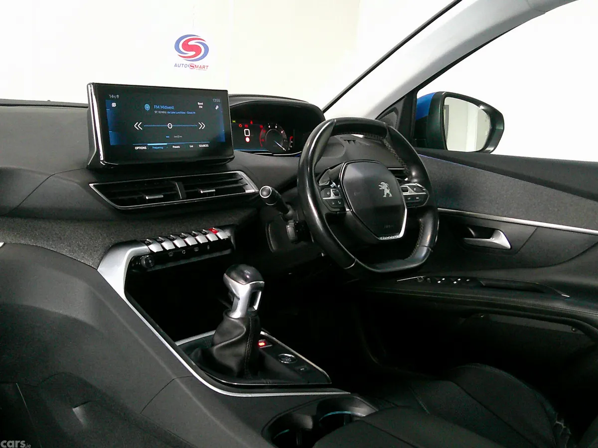 Peugeot 3008 SUV, Diesel, 2021, Blue