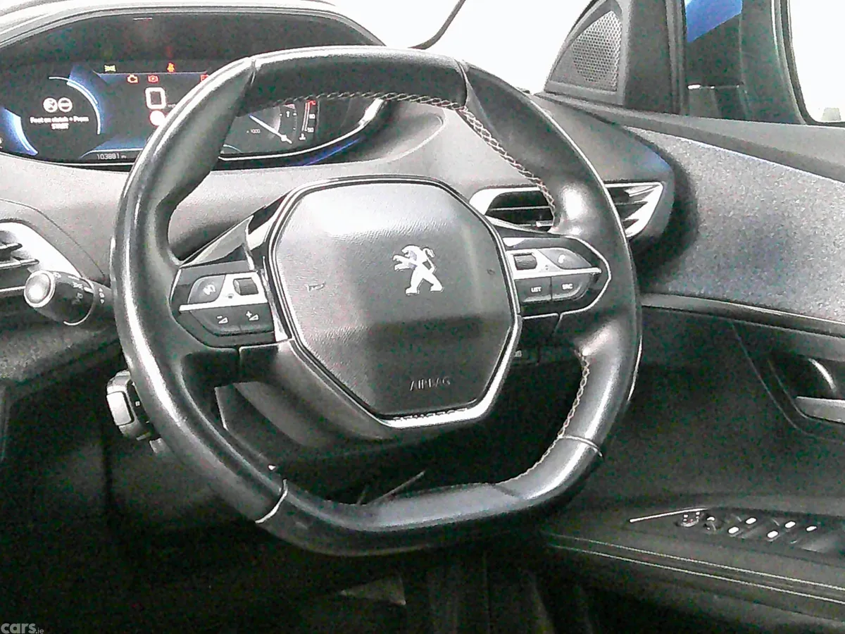 Peugeot 3008 SUV, Diesel, 2021, Blue