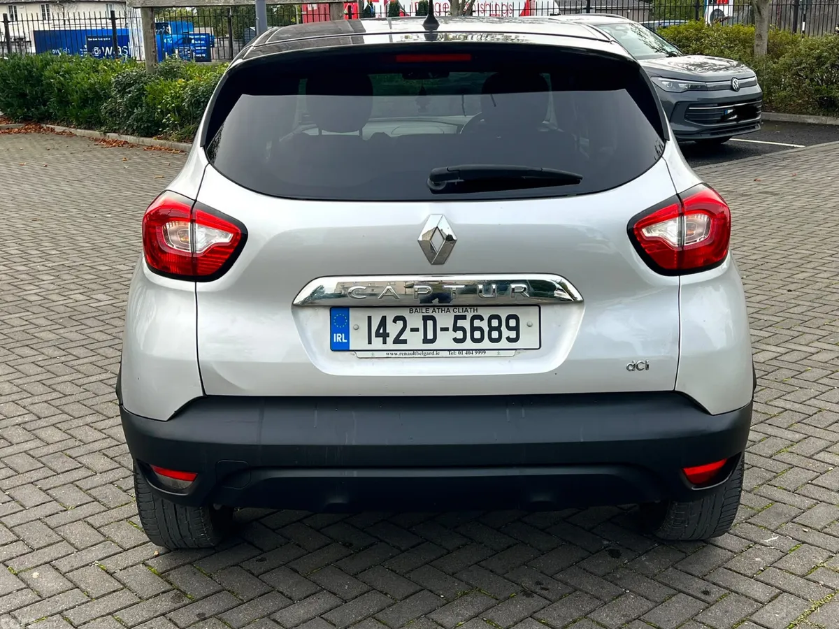 Renault Captur Hatchback, Diesel, 2014, Silver