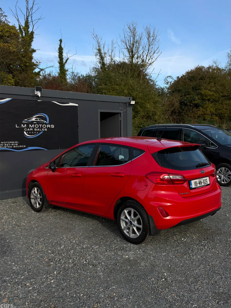 Ford Fiesta Hatchback, Petrol, 2018, Red