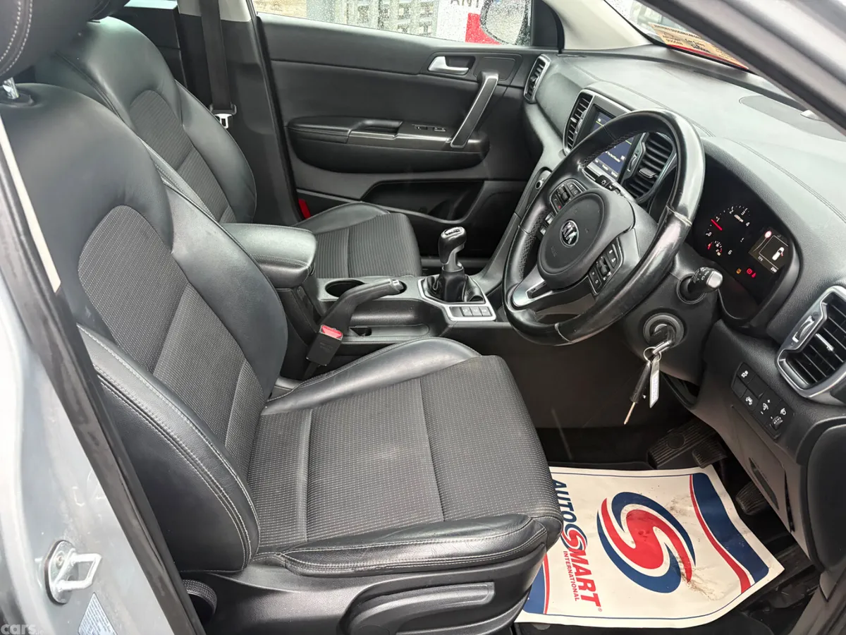 Kia Sportage SUV, Diesel, 2016, Silver