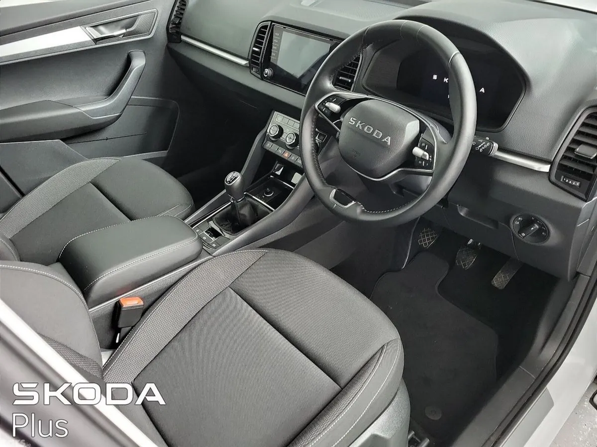 Skoda Karoq Estate, Diesel, 2026, White