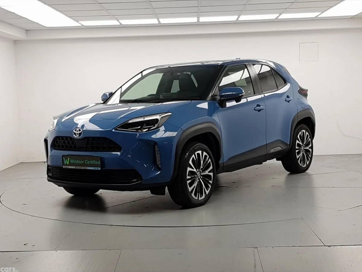 Toyota Yaris Cross SUV, Petrol Hybrid, 2023, Blue