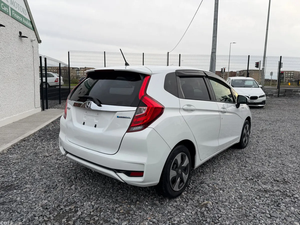 Honda Fit Hatchback, Petrol Hybrid, 2019, White