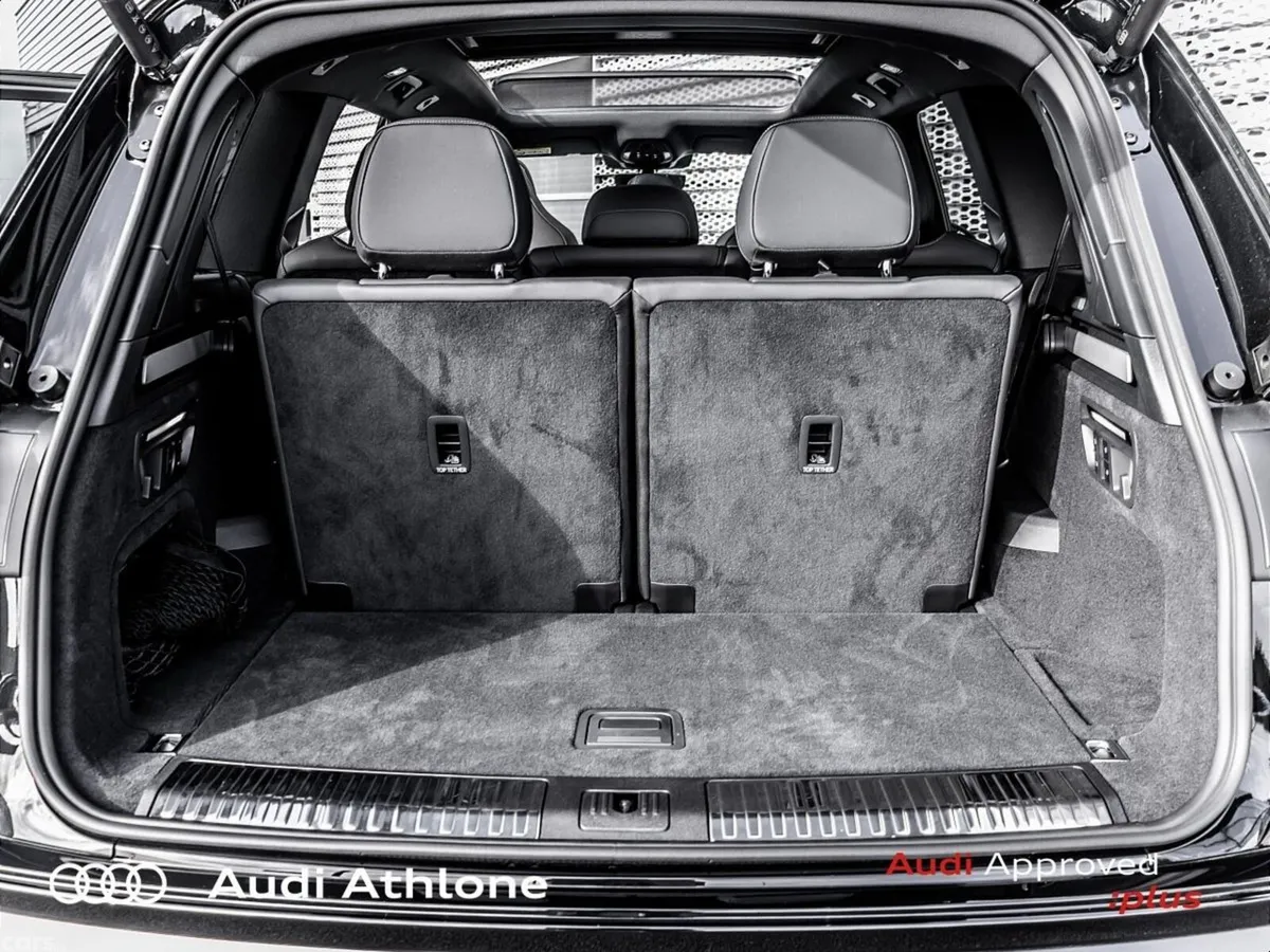 Audi Q7 SUV, Diesel Hybrid, 2027, Black