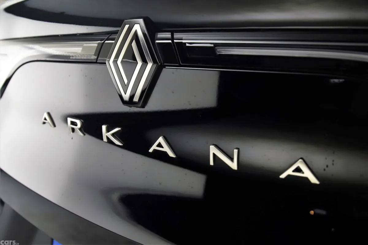 Renault Arkana SUV, Petrol, 2024, Black