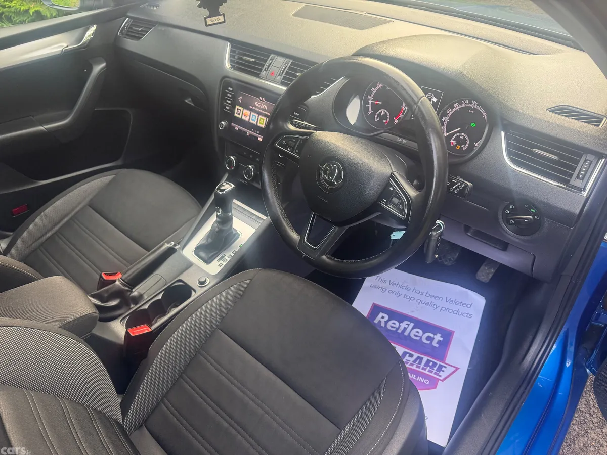 Skoda Octavia Saloon, Diesel, 2019, Blue