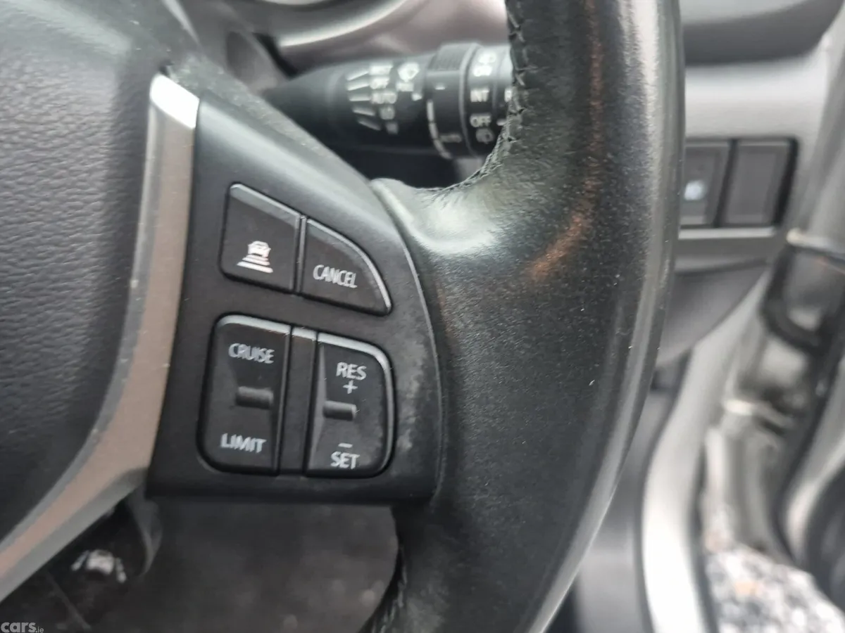 Suzuki Vitara SUV, Petrol, 2021, Grey