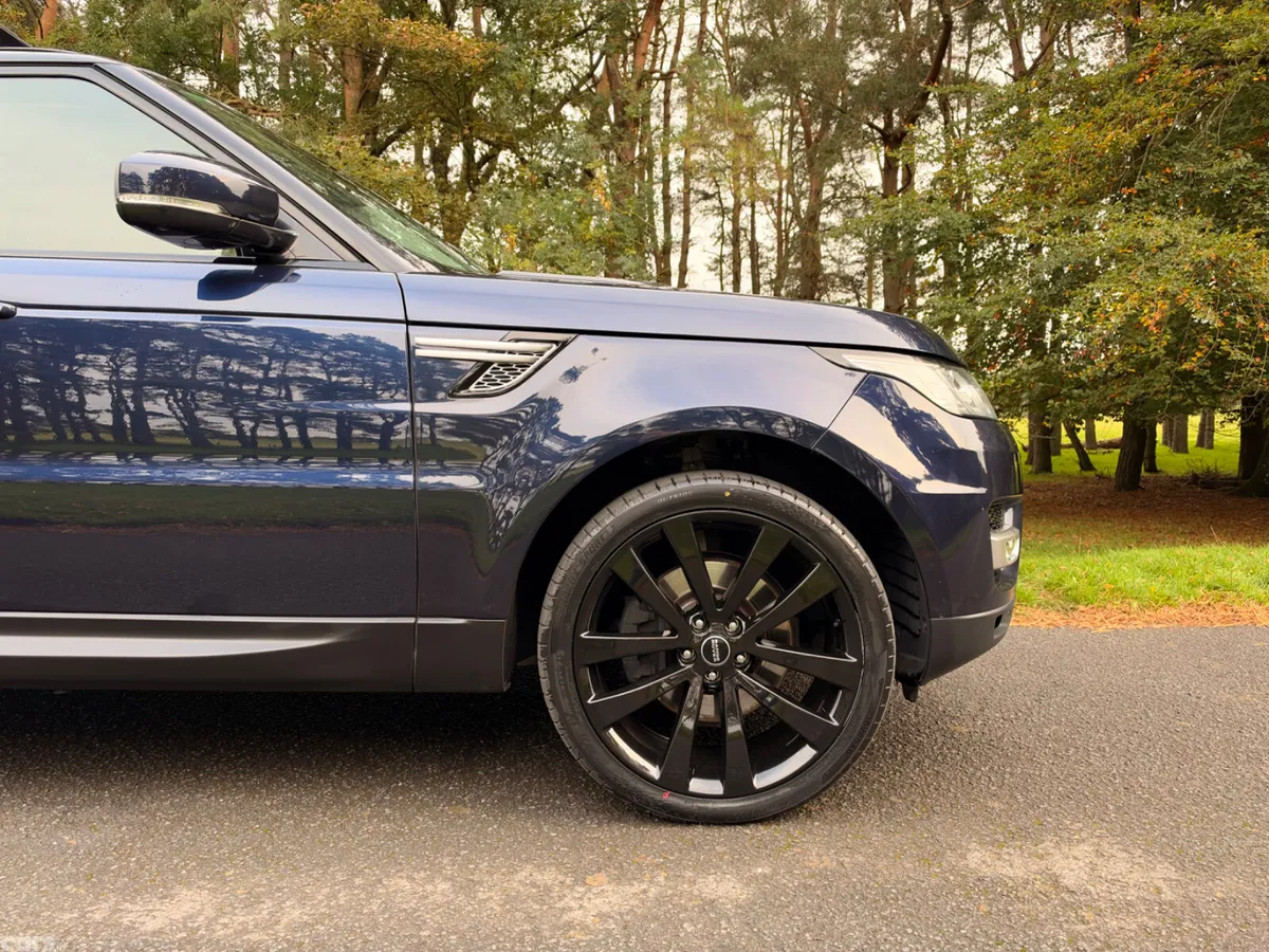Land Rover Range Rover Sport SUV, Diesel, 2015, Blue