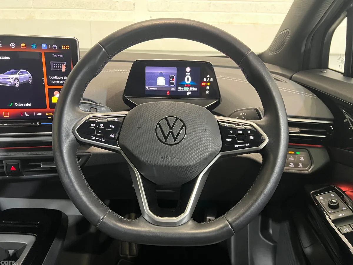 Volkswagen ID.4 SUV, Electric, 2024, Grey
