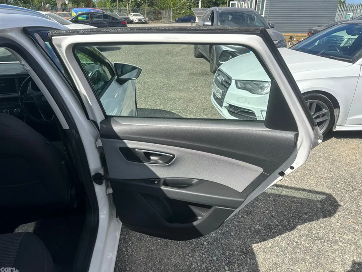 SEAT Leon Estate, Diesel, 2018, White