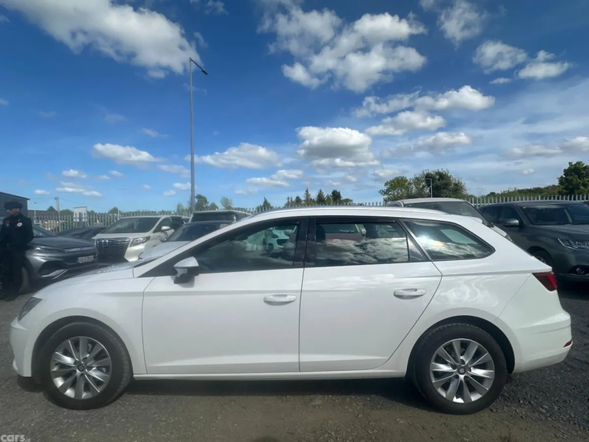SEAT Leon Estate, Diesel, 2018, White