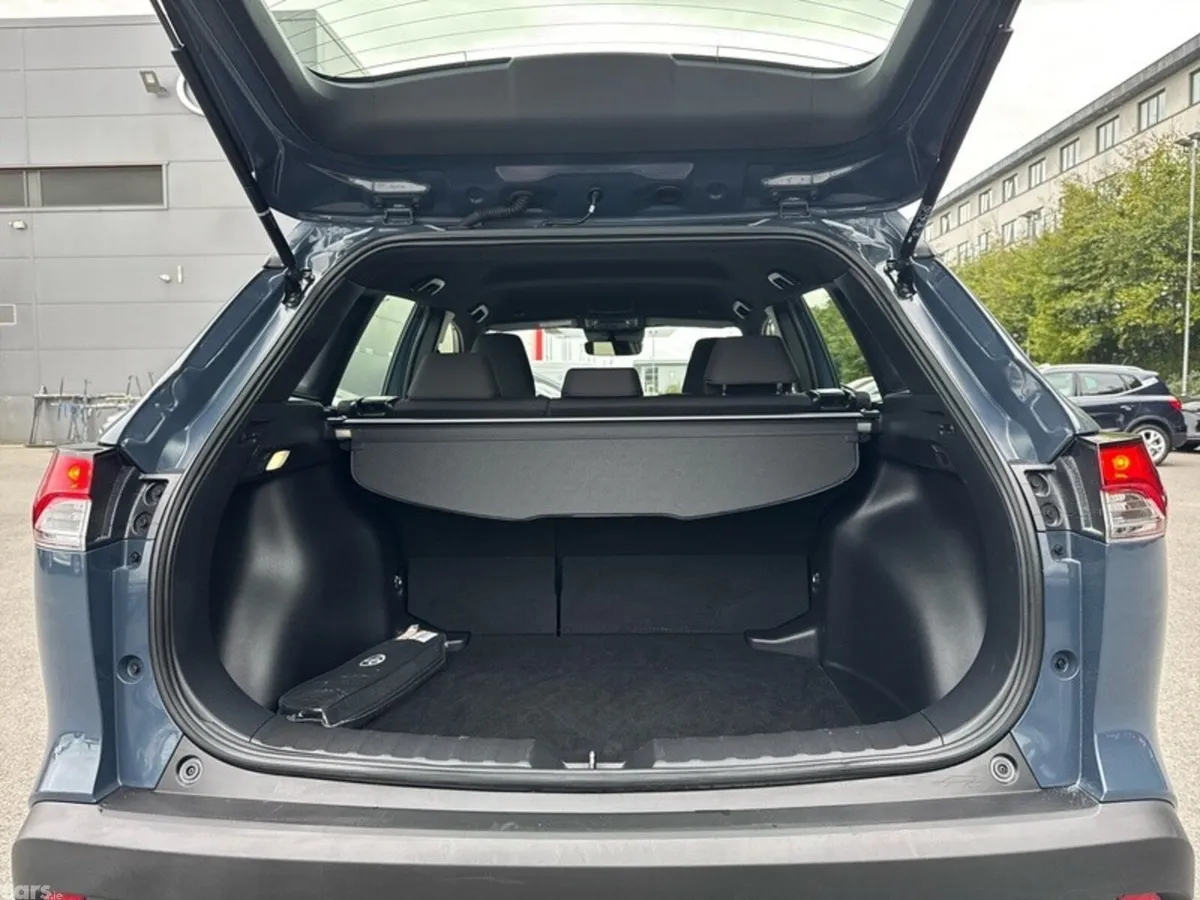 Toyota Corolla Cross Hatchback, Petrol Hybrid, 2026, Grey