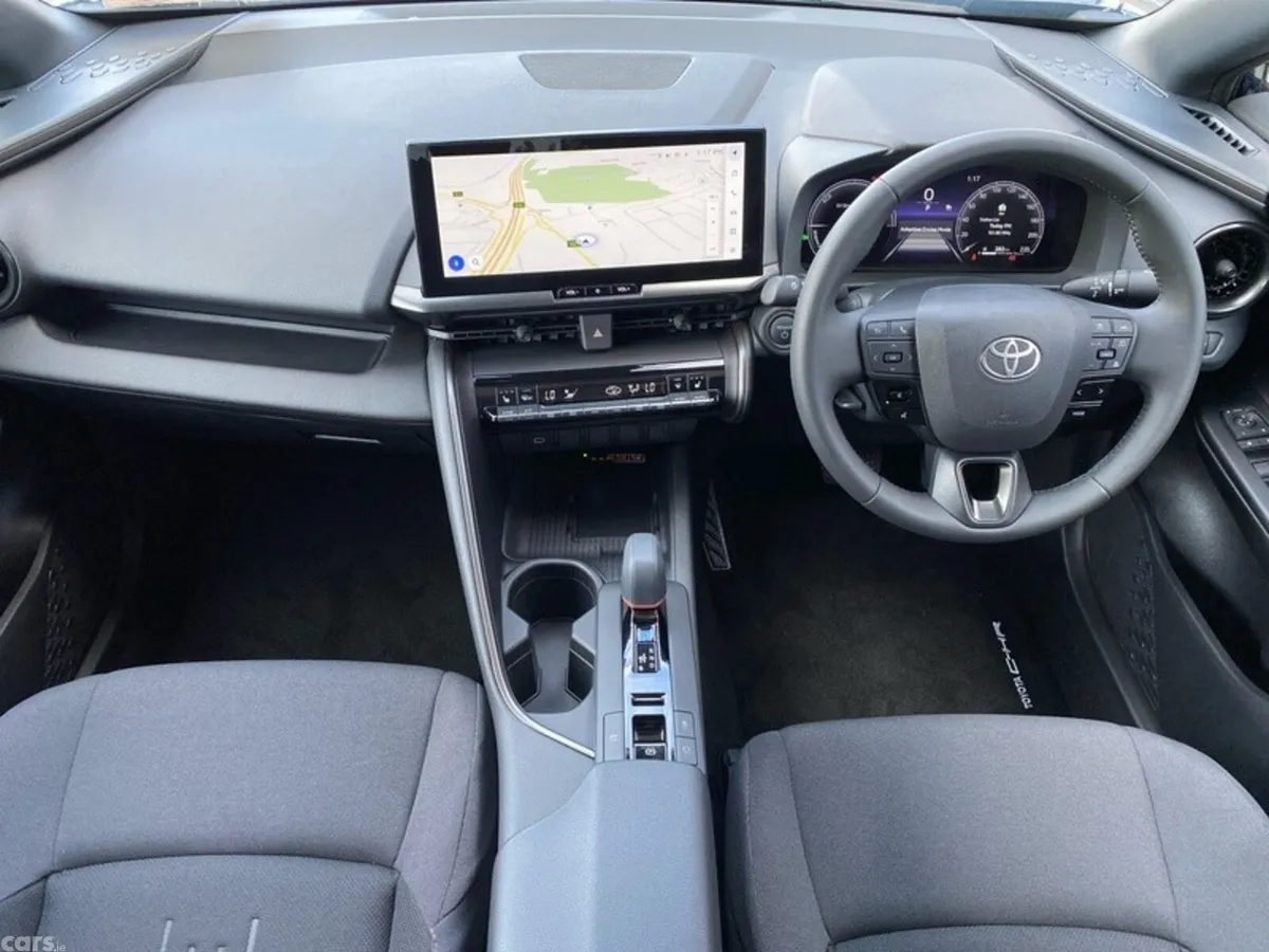 Toyota C-HR SUV, Petrol Hybrid, 2026, Blue