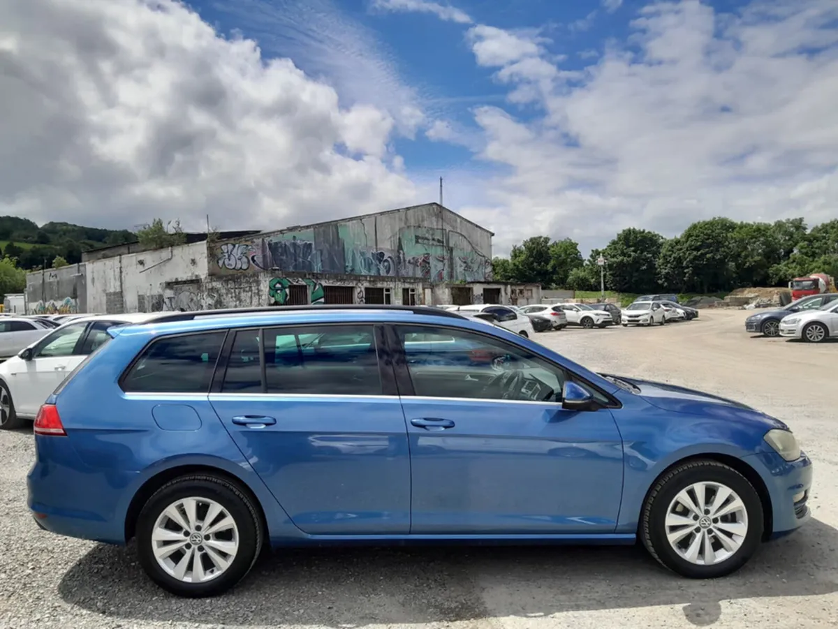 Volkswagen Golf Estate, Petrol, 2014, Blue