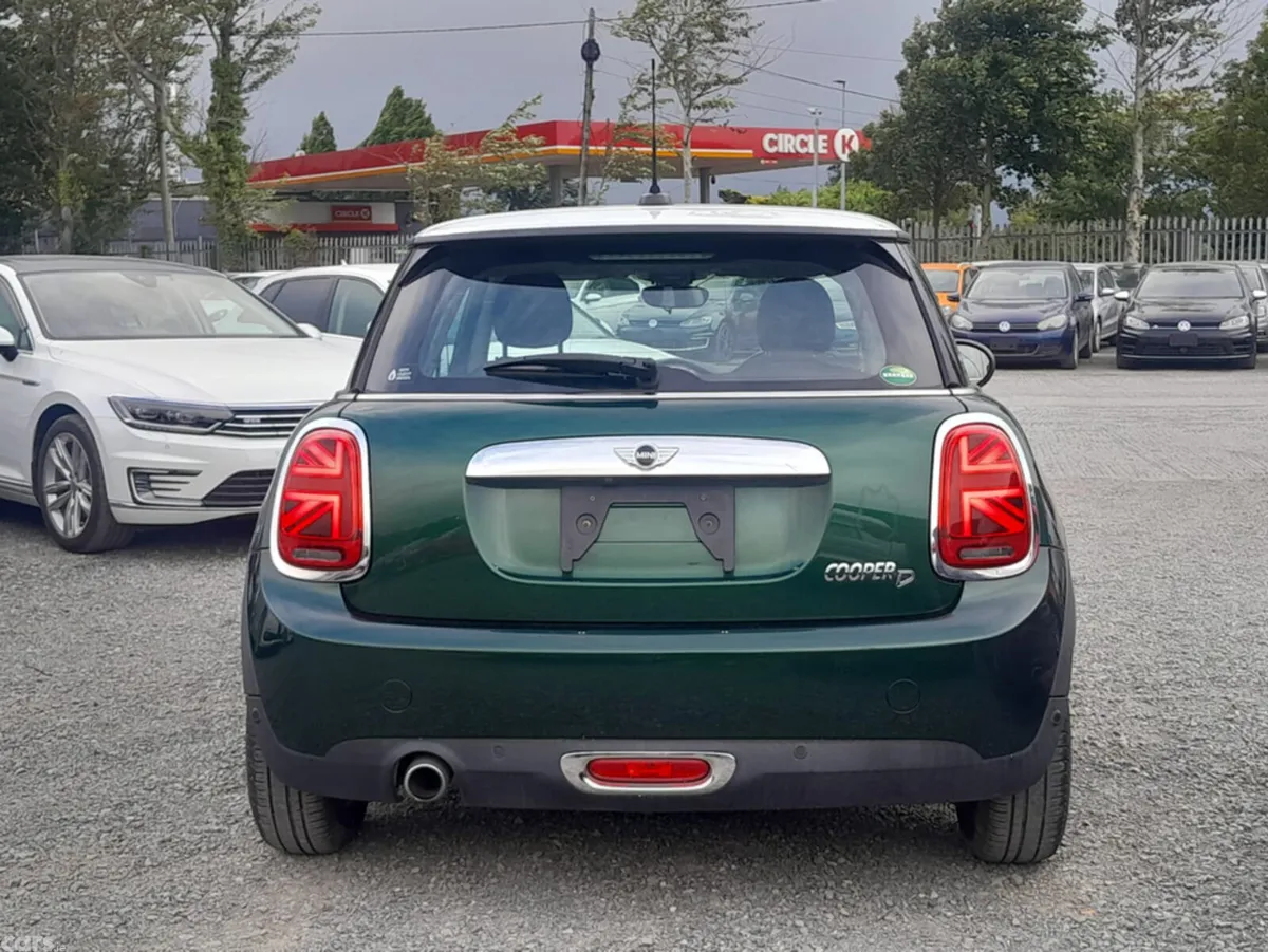 Mini Cooper Hatchback, Diesel, 2018, Green