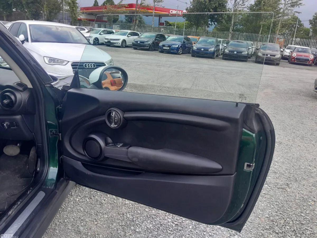 Mini Cooper Hatchback, Diesel, 2018, Green