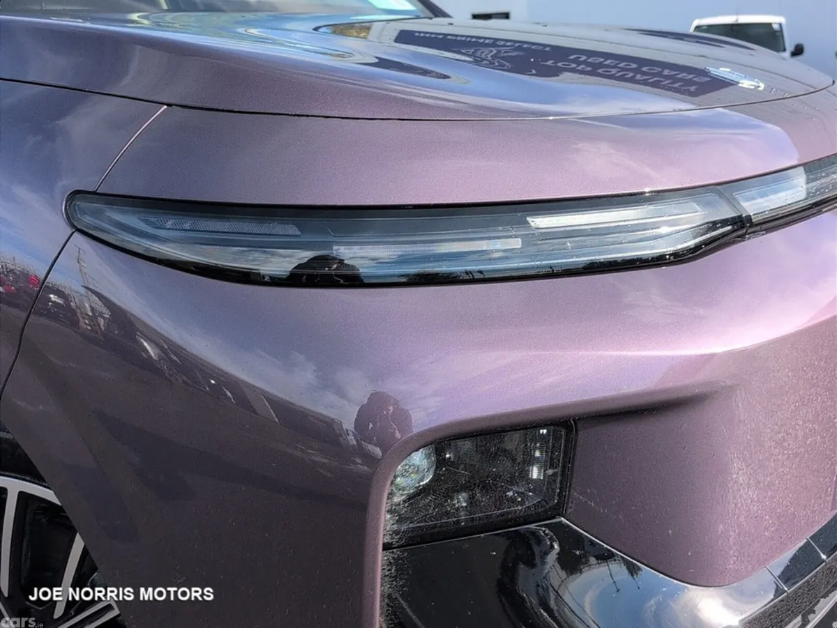 Leapmotor B10 Hatchback, Petrol, 2026, Purple