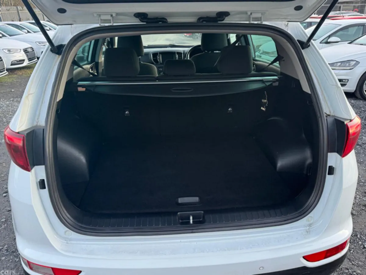 Kia Sportage SUV, Diesel, 2016, White